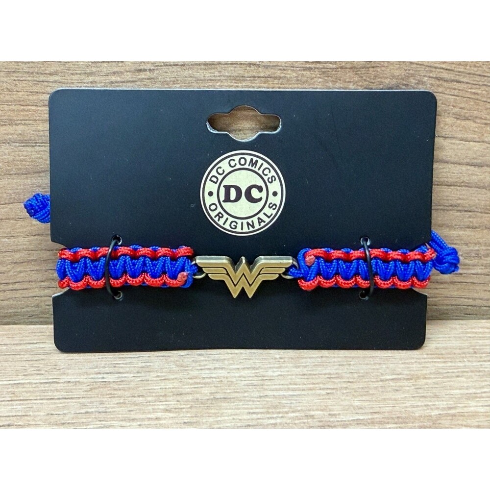 DC Comics Wonder Woman Paracord Bracelet SalesOne Logo Charm Jewelry New 2018